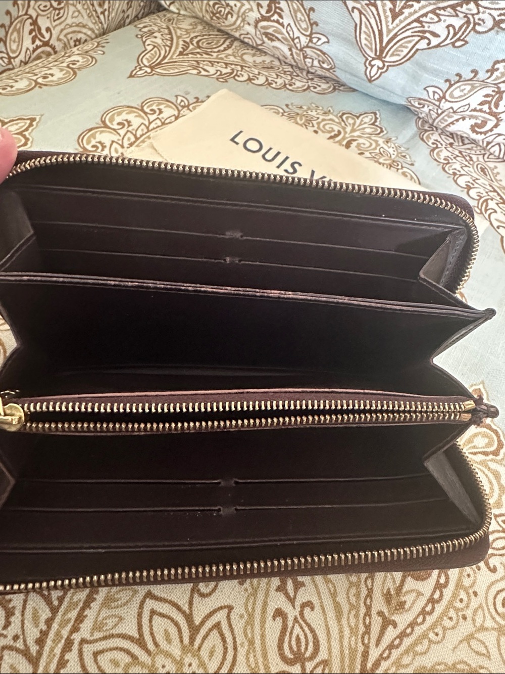 Louis Vuitton Vernis Deep Wine Patent Leather Zip Wallet - Picture 2 of 3